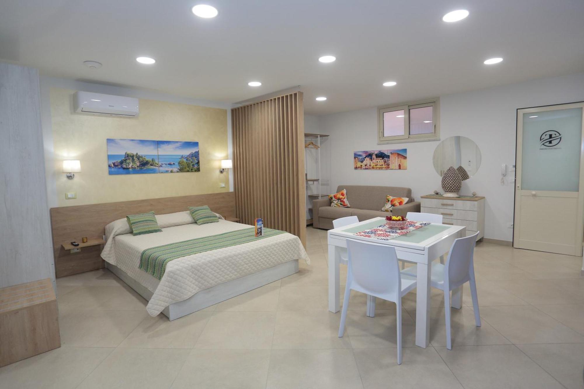 Theos Holidays Apartments Giardini-Naxos Exterior foto